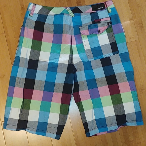 Hurley Multi Colored Shorts Sz. 30 - Picture 3 of 3